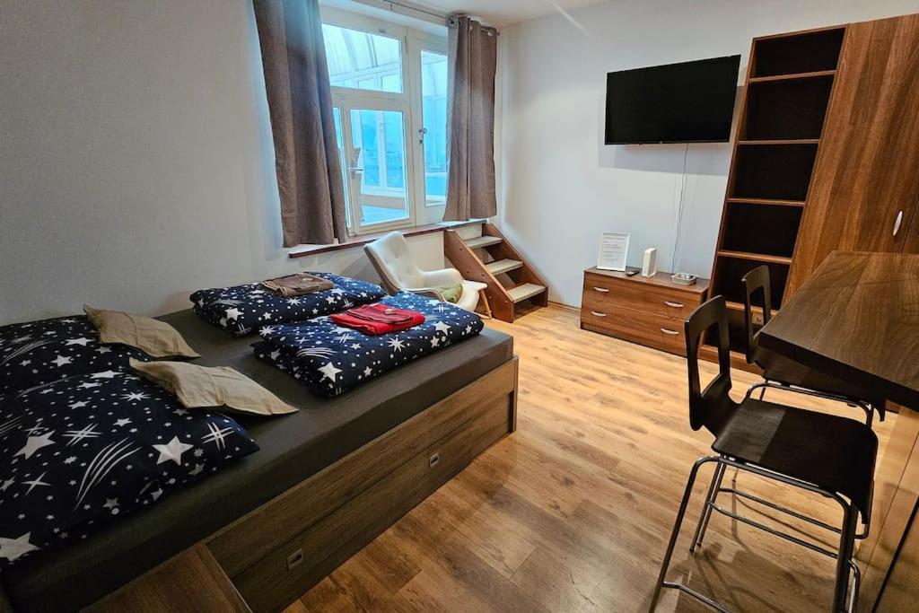 City Apartment Братислава Екстериор снимка